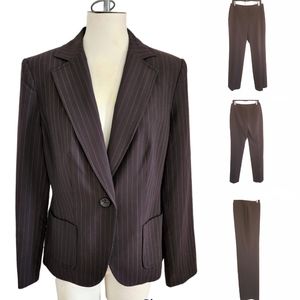 Style & Co Stretch Stiped Two Piece Pantsuit Size 10